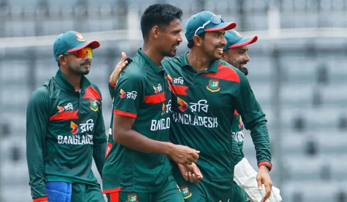 টাইগারদের দুই কোটি বোনাসের ঘোষণা যুব ও ক্রীড়া প্রতিমন্ত্রীর