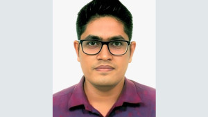 কুবি শিক্ষক অপহরণ, ৯৭ হাজার টাকা লুট