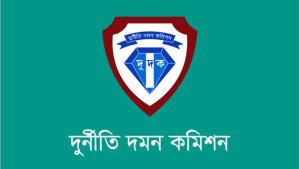দুদকের মহাপরিচালক থেকে আইফোনসহ নগদ টাকা ছিনতাই