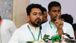রাষ্ট্রপতিকে অপসারণ করে গ্রেপ্তারের দাবি নাহিদ ইসলামের