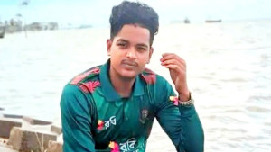 ভোলায় মোটরসাইকেলের নিয়ন্ত্রণ হারিয়ে নিহত যুবক