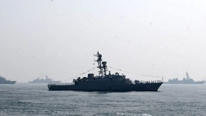 শ্রীলঙ্কা জলসীমায় ফের ইরানি যুদ্ধজাহাজ, হামলার শঙ্কা
